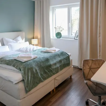 Lumen Homes - Design-apartment Nahe Audi Und Altstadt, 3 Zimmer, Ueber 100 M2, Balkon 公寓 因戈尔施塔特
