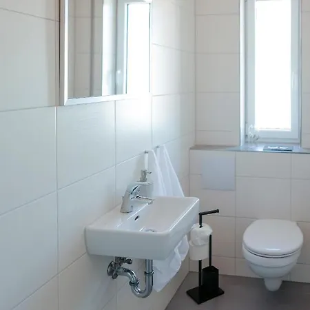 Lumen Homes - Design-apartment Nahe Audi Und Altstadt, 3 Zimmer, Ueber 100 M2, Balkon 公寓 因戈尔施塔特
