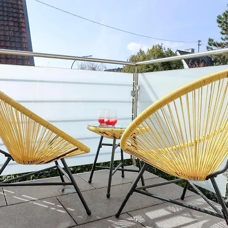 Lumen Homes - Design-apartment Nahe Audi Und Altstadt, 3 Zimmer, über 100 M2, Balkon Apartment *