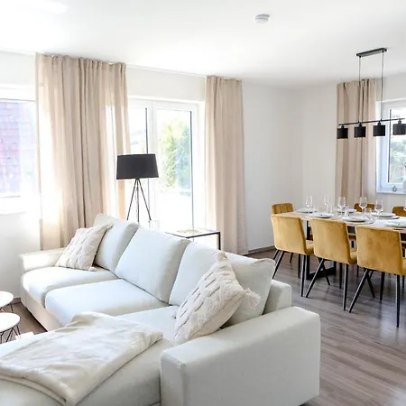 Lumen Homes - Design-apartment Nahe Audi Und Altstadt, 3 Zimmer, über 100 M2, Balkon Apartment Ingolstadt
